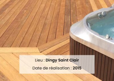 Aménagement d’un jacuzzi avec une terrasse en bois exotique / Muret bois